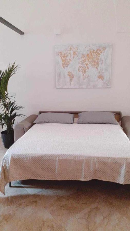 Zephir Apartments Brindisi Luaran gambar