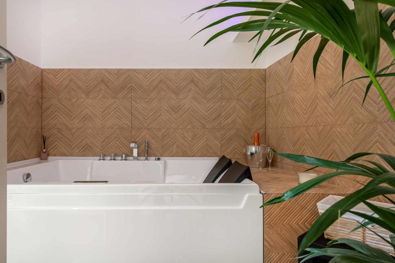 Zephir Apartments Brindisi Luaran gambar