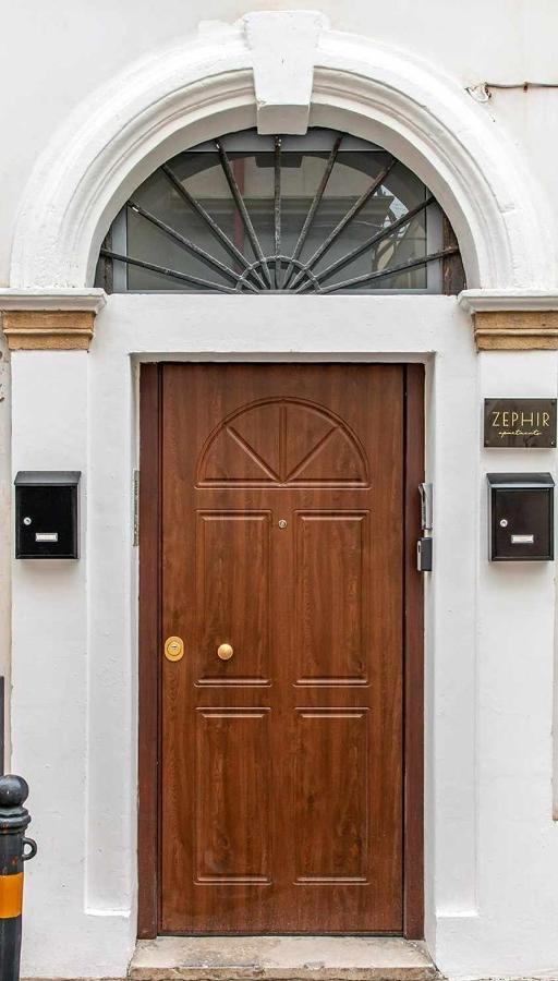 Zephir Apartments Brindisi Luaran gambar